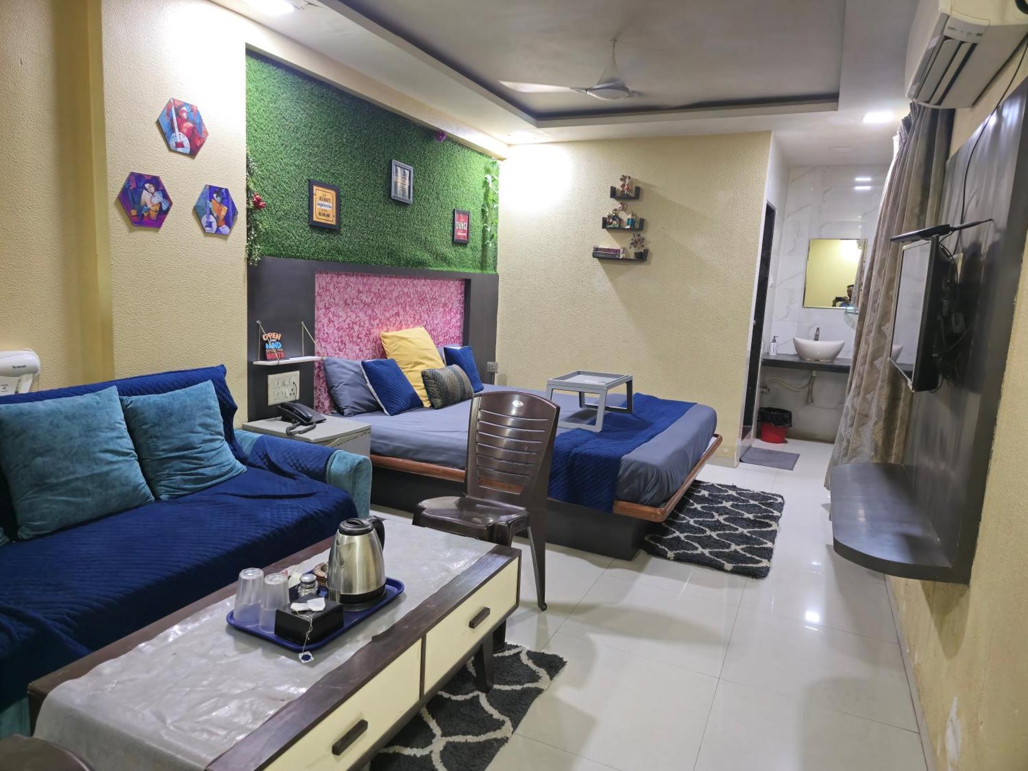 Hotel Mari Aai Residency Navi Mumbai Exterior photo